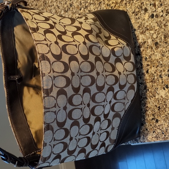 Coach Tan and Brown Signature Shoulder Bag - Picture 6 of 15